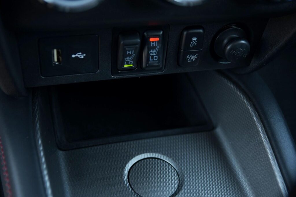 Mitsubishi ASX LIFT kamera nawi xenon led 95tys.km - obrazek 25