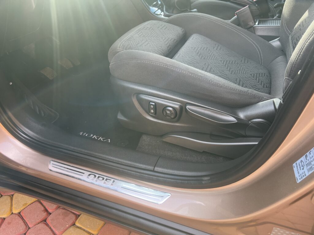 OPEL MOKKA X 1.4TURBO 37 tys.km W ORYGINALE SERWIS - obrazek 81