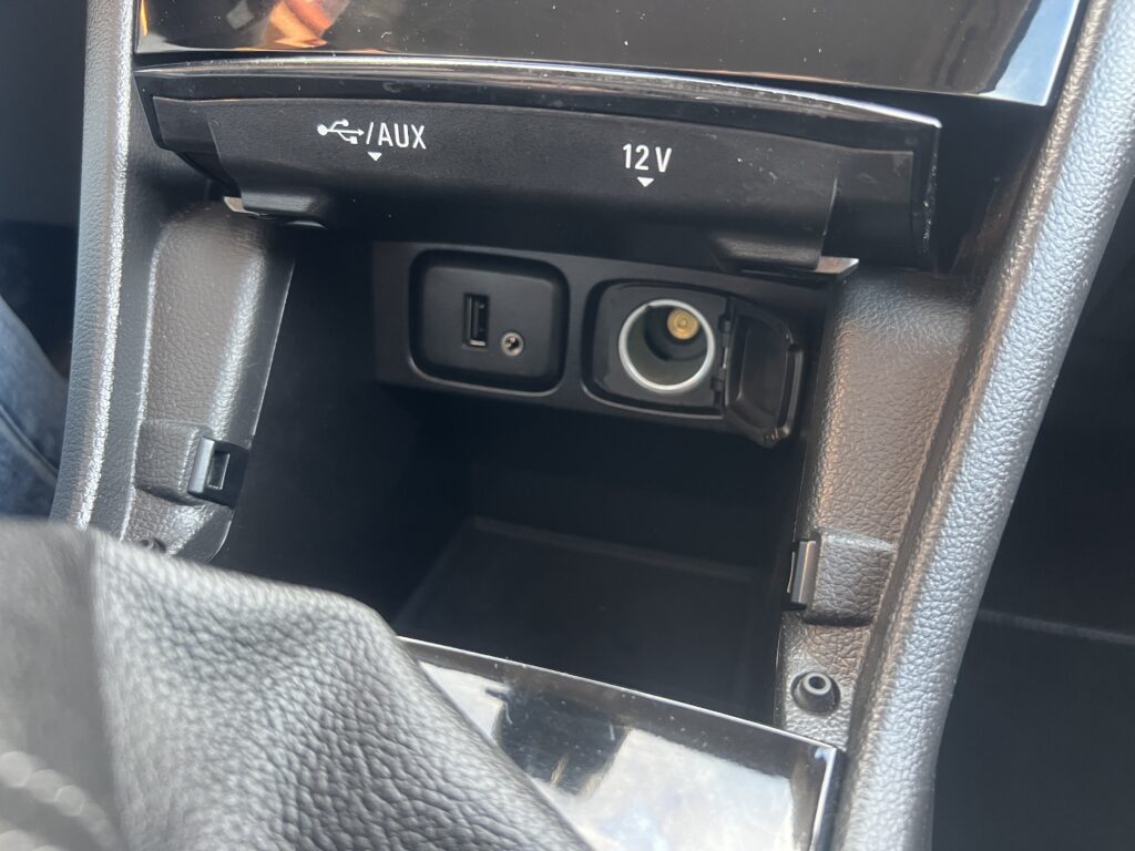 OPEL MOKKA X 1.4TURBO 37 tys.km W ORYGINALE SERWIS - obrazek 95