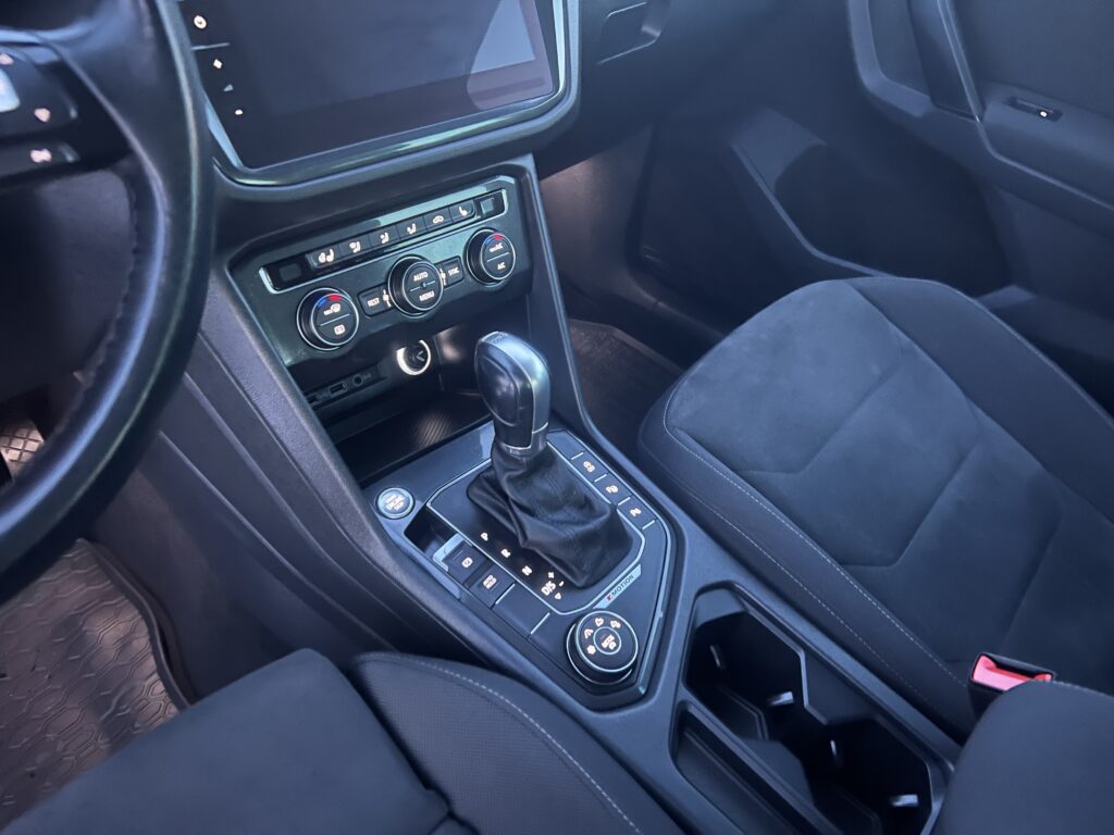 TIGUAN 4x4 2.0tdi 150KM AUTOMAT-LED MATRIX HAK CARPLAY KAMERA NAVI - obrazek 5