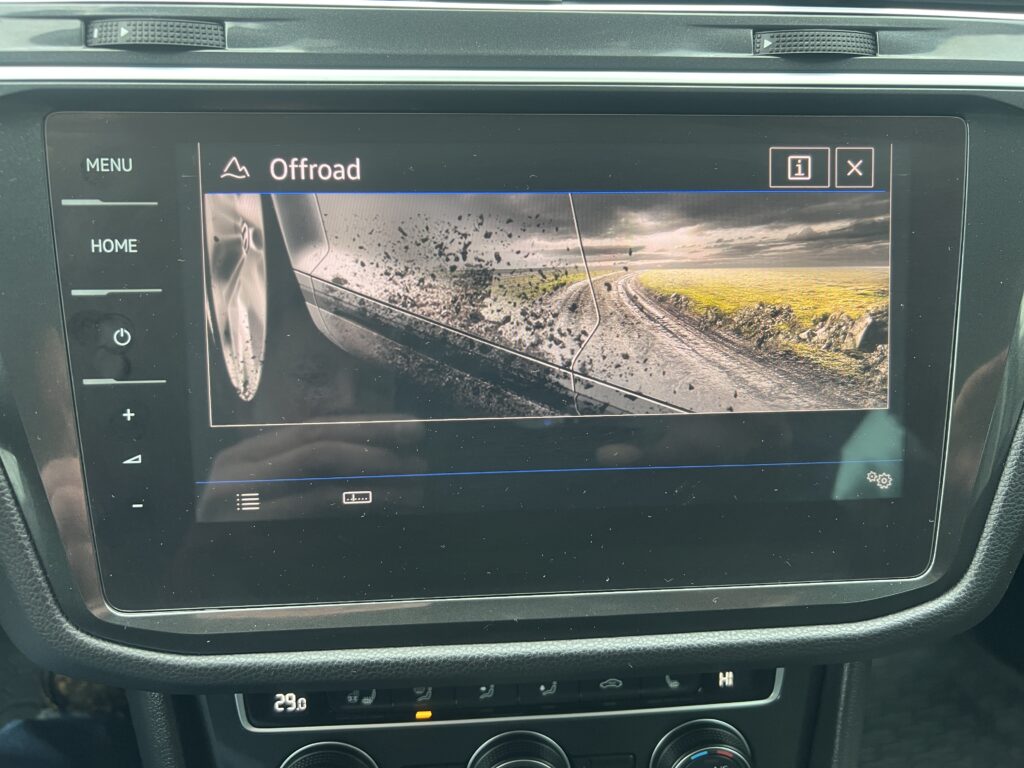 TIGUAN 4x4 2.0tdi 150KM AUTOMAT-LED MATRIX HAK CARPLAY KAMERA NAVI - obrazek 132