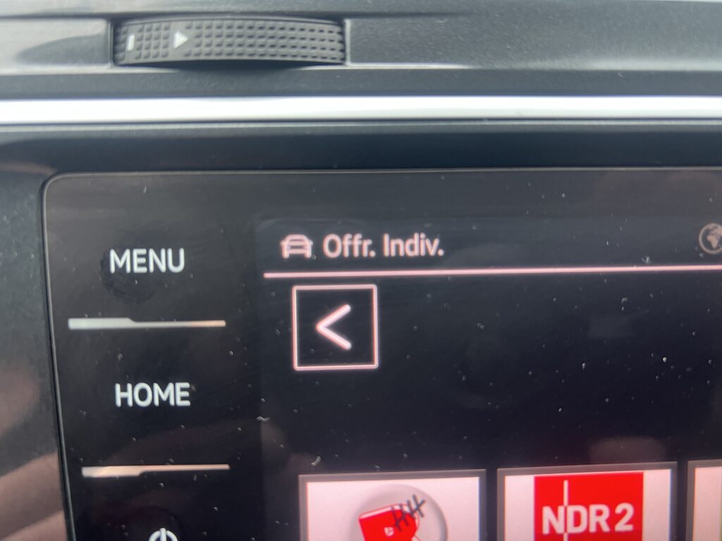 TIGUAN 4x4 2.0tdi 150KM AUTOMAT-LED MATRIX HAK CARPLAY KAMERA NAVI - obrazek 133