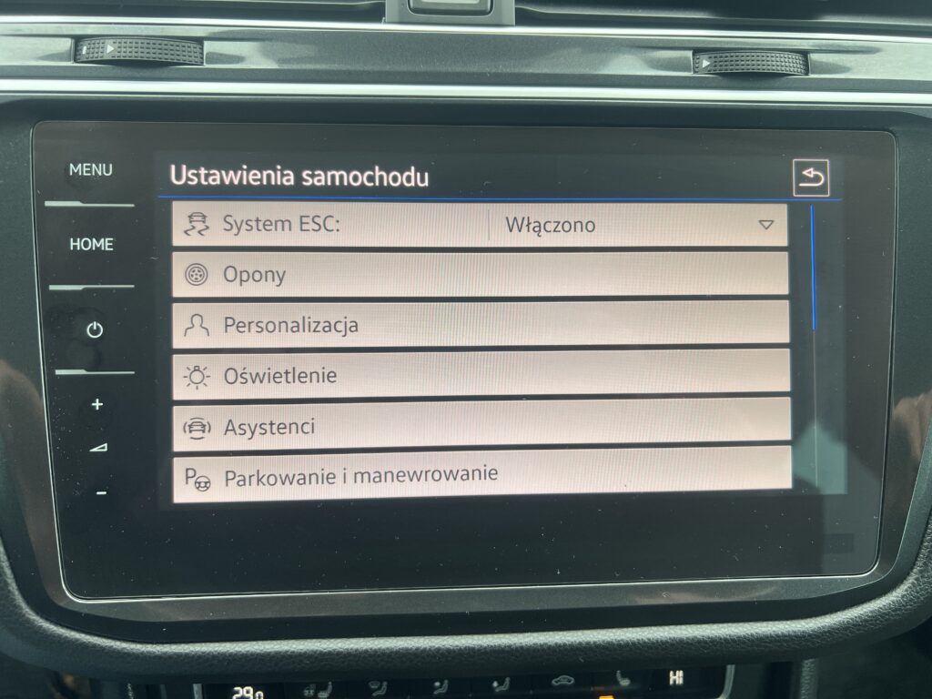 TIGUAN 4x4 2.0tdi 150KM AUTOMAT-LED MATRIX HAK CARPLAY KAMERA NAVI - obrazek 109
