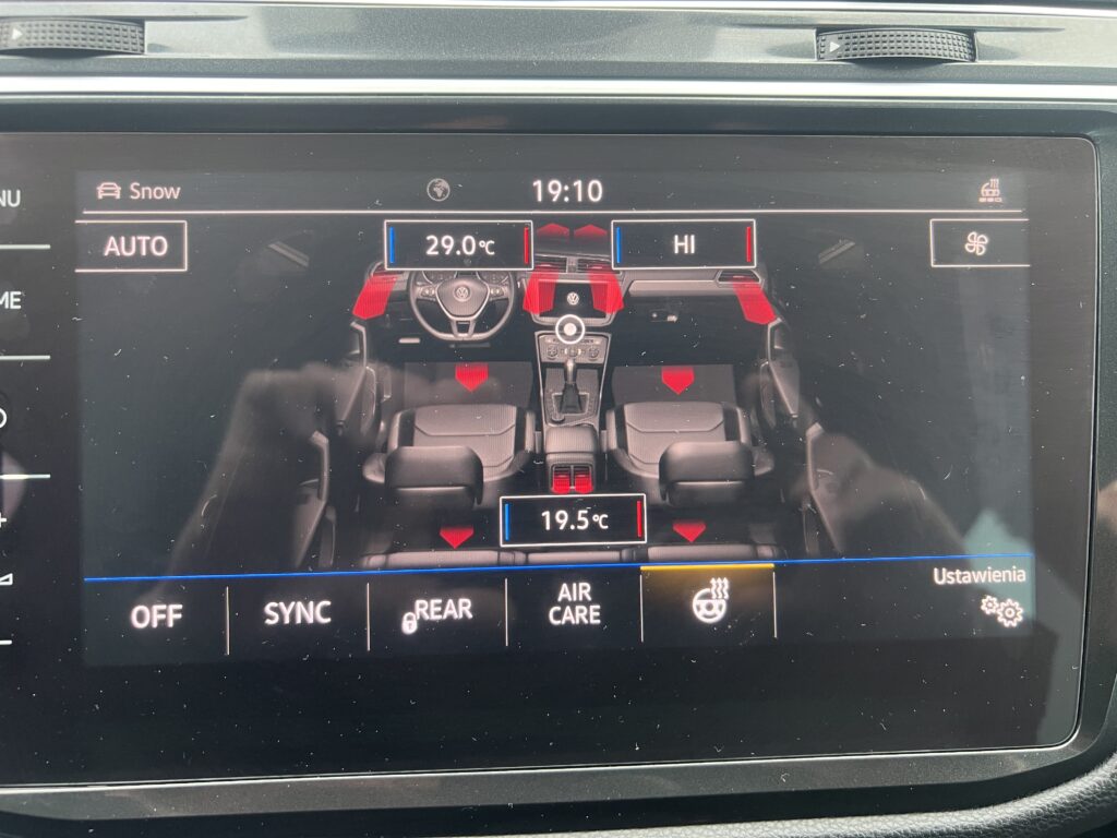 TIGUAN 4x4 2.0tdi 150KM AUTOMAT-LED MATRIX HAK CARPLAY KAMERA NAVI - obrazek 107