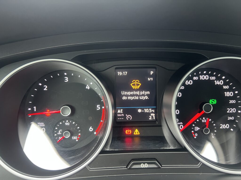 TIGUAN 4x4 2.0tdi 150KM AUTOMAT-LED MATRIX HAK CARPLAY KAMERA NAVI - obrazek 90