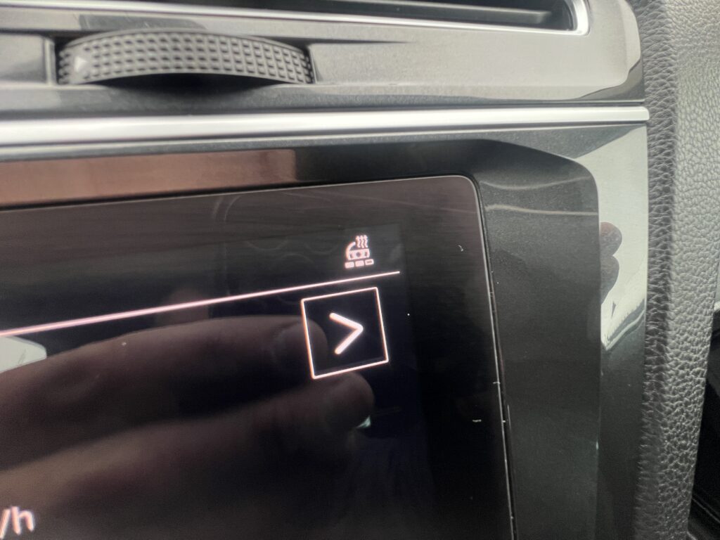 TIGUAN 4x4 2.0tdi 150KM AUTOMAT-LED MATRIX HAK CARPLAY KAMERA NAVI - obrazek 78