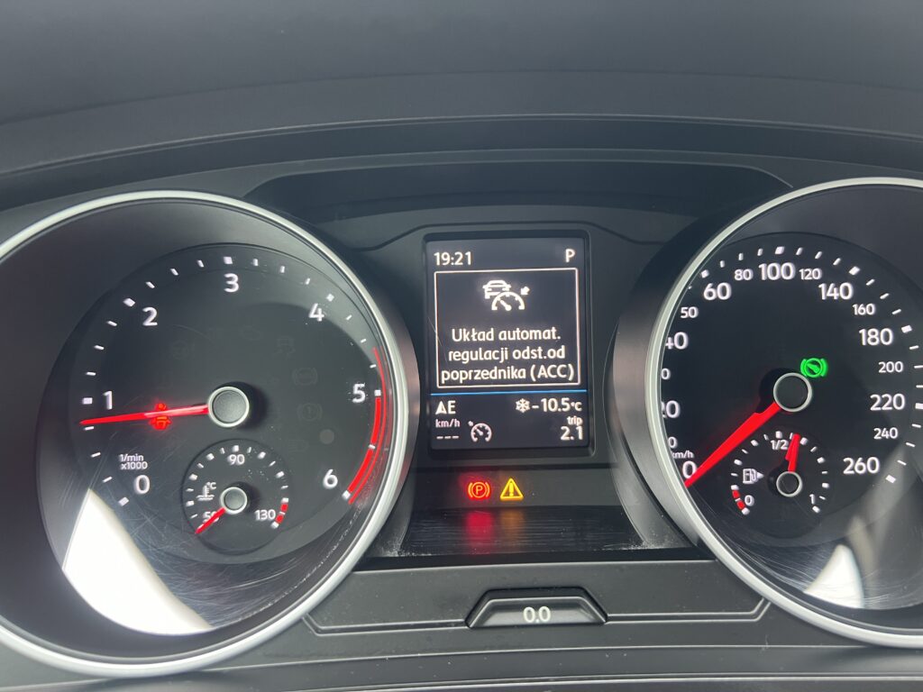 TIGUAN 4x4 2.0tdi 150KM AUTOMAT-LED MATRIX HAK CARPLAY KAMERA NAVI - obrazek 79