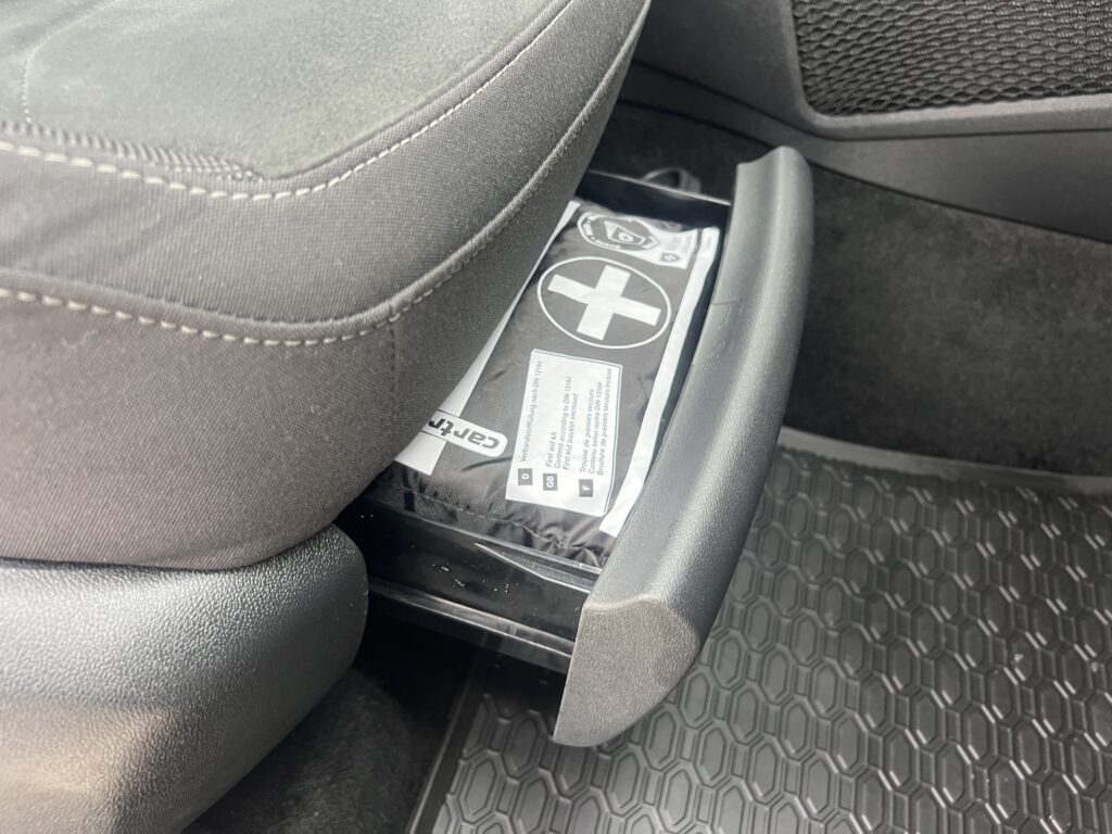 TIGUAN 4x4 2.0tdi 150KM AUTOMAT-LED MATRIX HAK CARPLAY KAMERA NAVI - obrazek 52