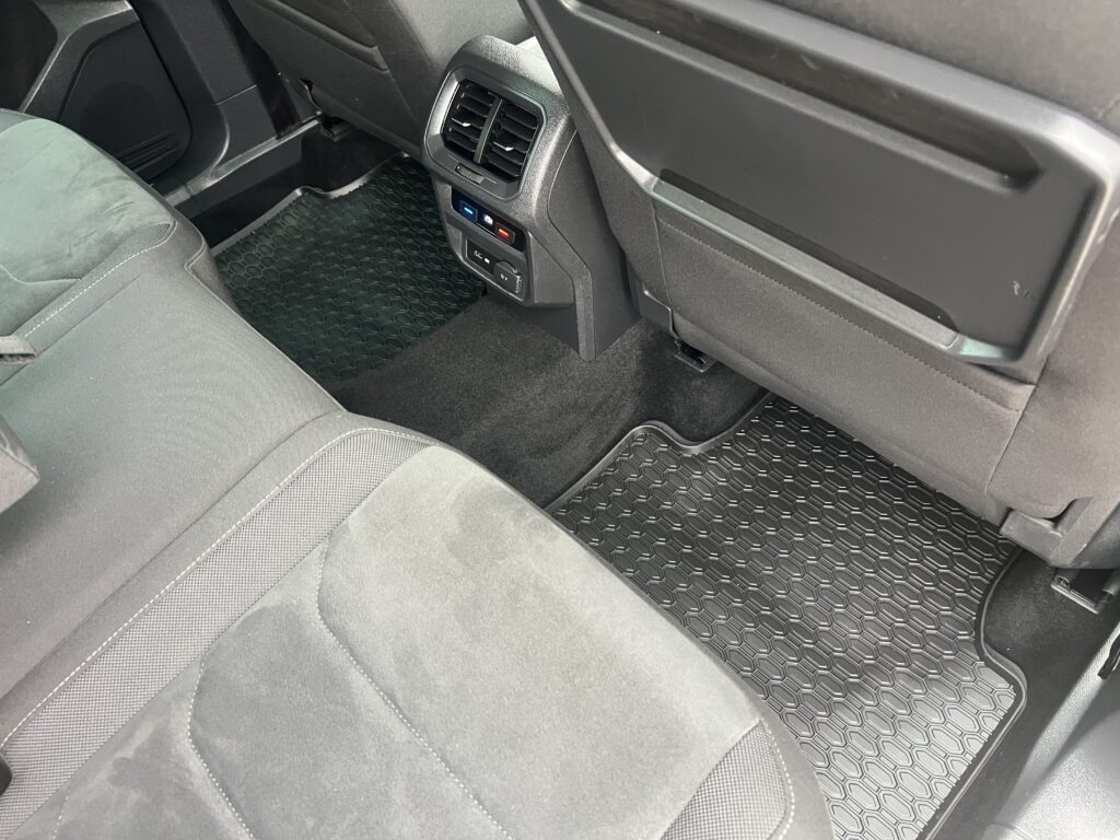 TIGUAN 4x4 2.0tdi 150KM AUTOMAT-LED MATRIX HAK CARPLAY KAMERA NAVI - obrazek 47