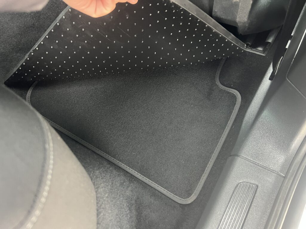 TIGUAN 4x4 2.0tdi 150KM AUTOMAT-LED MATRIX HAK CARPLAY KAMERA NAVI - obrazek 46