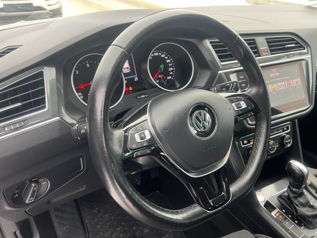 TIGUAN 4x4 2.0tdi 150KM AUTOMAT-LED MATRIX HAK CARPLAY KAMERA NAVI - obrazek 42