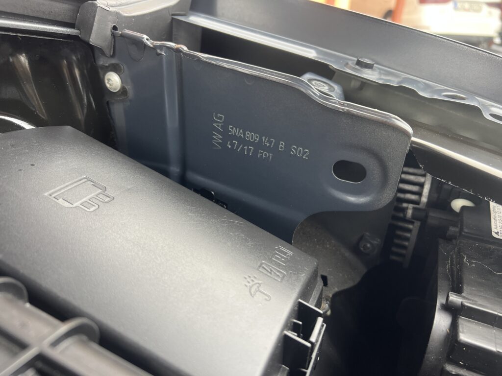 TIGUAN 4x4 2.0tdi 150KM AUTOMAT-LED MATRIX HAK CARPLAY KAMERA NAVI - obrazek 27