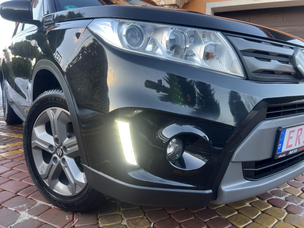 SUZUKI VITARA 1.6 120KM FULL SERWIS ASO 4x4 zero korozji - obrazek 4