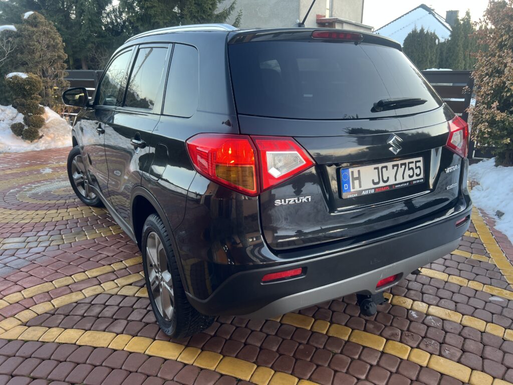 SUZUKI VITARA 1.6 120KM FULL SERWIS ASO 4x4 zero korozji - obrazek 24
