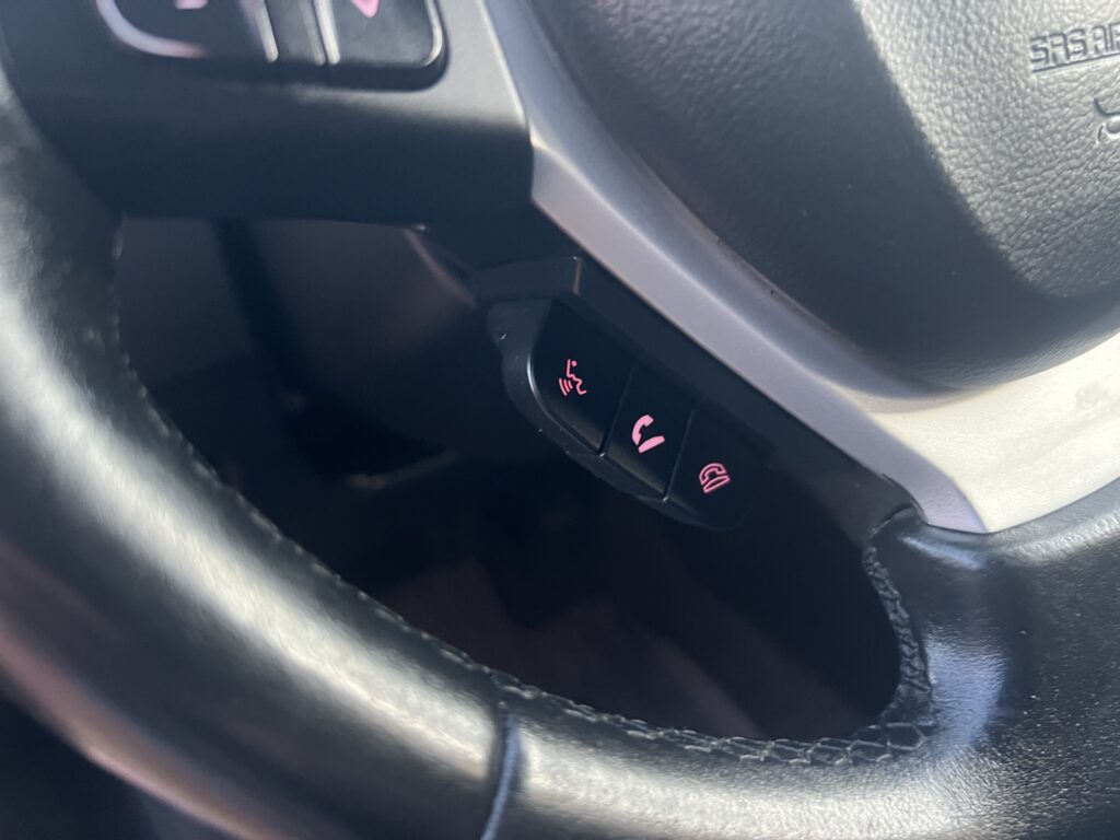 SUZUKI VITARA 1.6 120KM FULL SERWIS ASO 4x4 zero korozji - obrazek 35