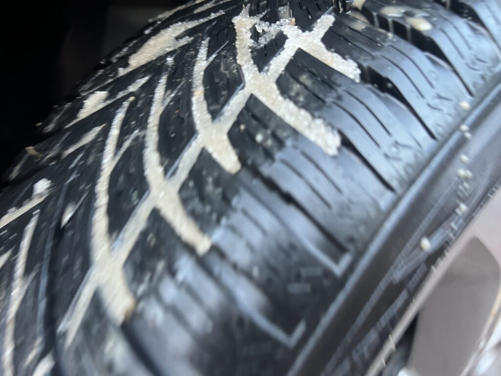 SUZUKI VITARA 1.6 120KM FULL SERWIS ASO 4x4 zero korozji - obrazek 48