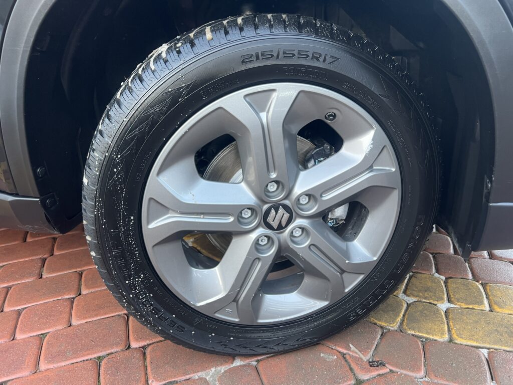 SUZUKI VITARA 1.6 120KM FULL SERWIS ASO 4x4 zero korozji - obrazek 52