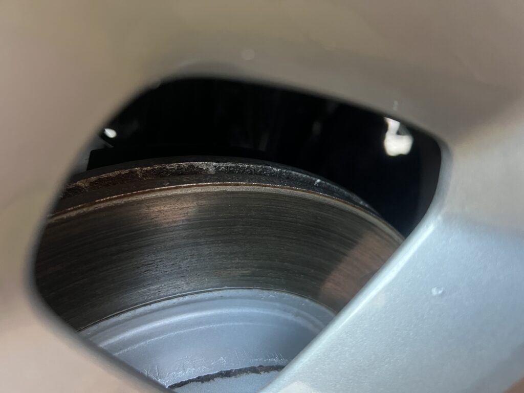 SUZUKI VITARA 1.6 120KM FULL SERWIS ASO 4x4 zero korozji - obrazek 54