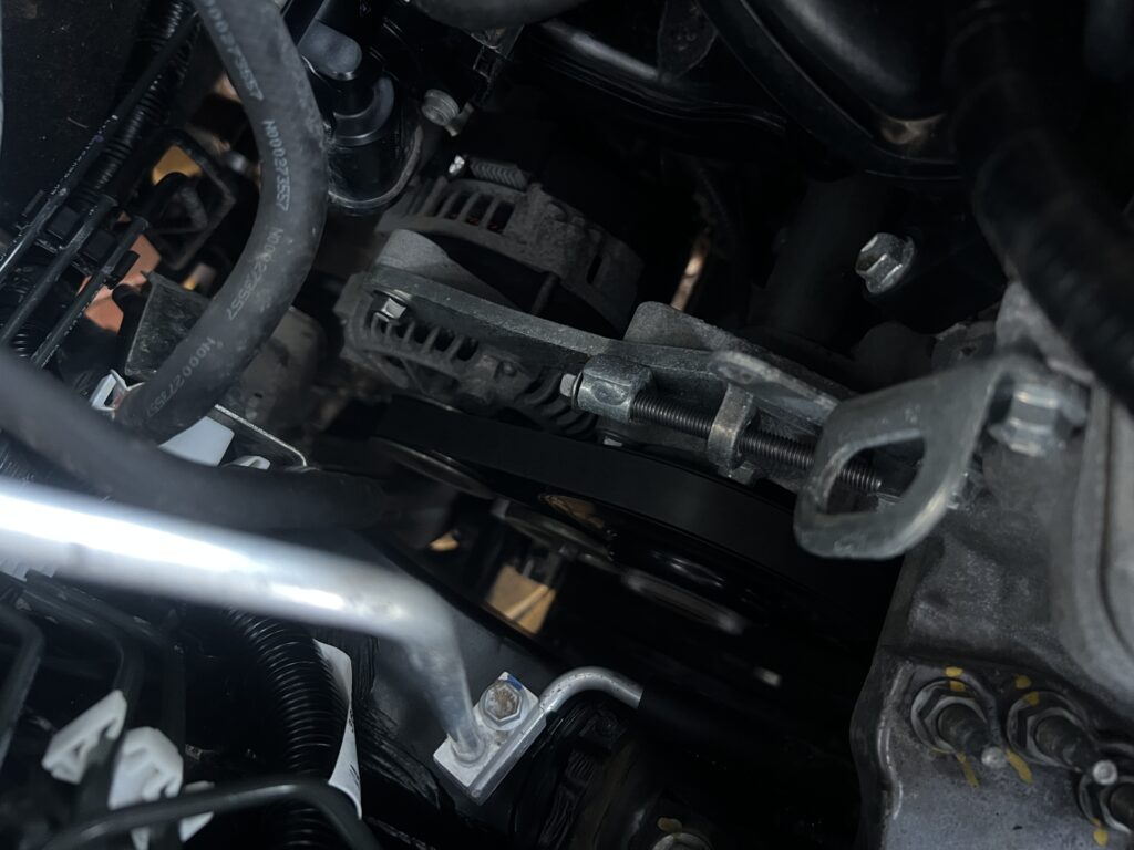 SUZUKI VITARA 1.6 120KM FULL SERWIS ASO 4x4 zero korozji - obrazek 78