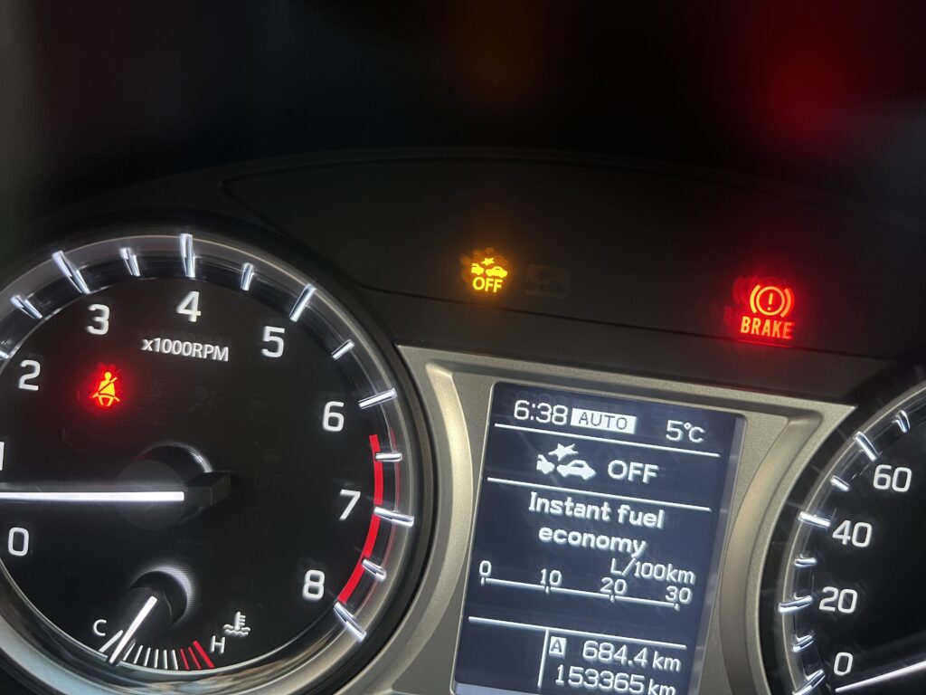 SUZUKI VITARA 1.6 120KM FULL SERWIS ASO 4x4 zero korozji - obrazek 83