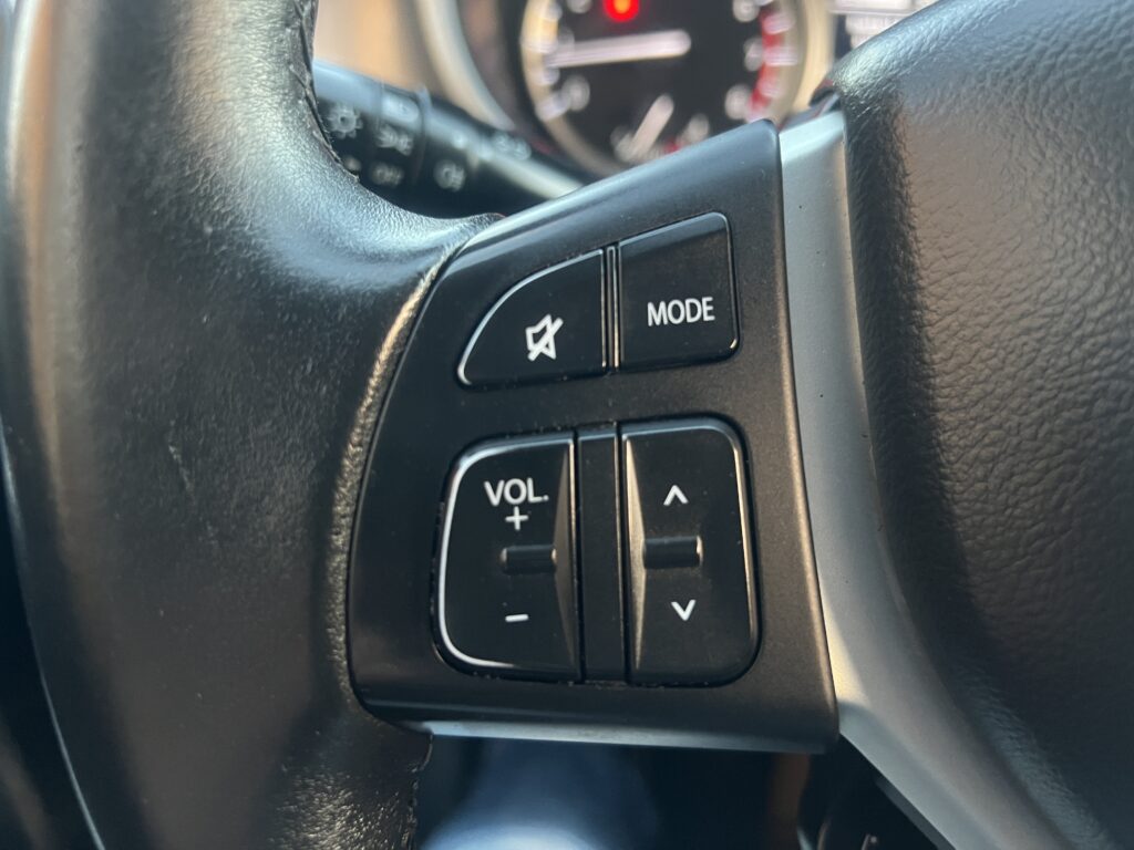 SUZUKI VITARA 1.6 120KM FULL SERWIS ASO 4x4 zero korozji - obrazek 88