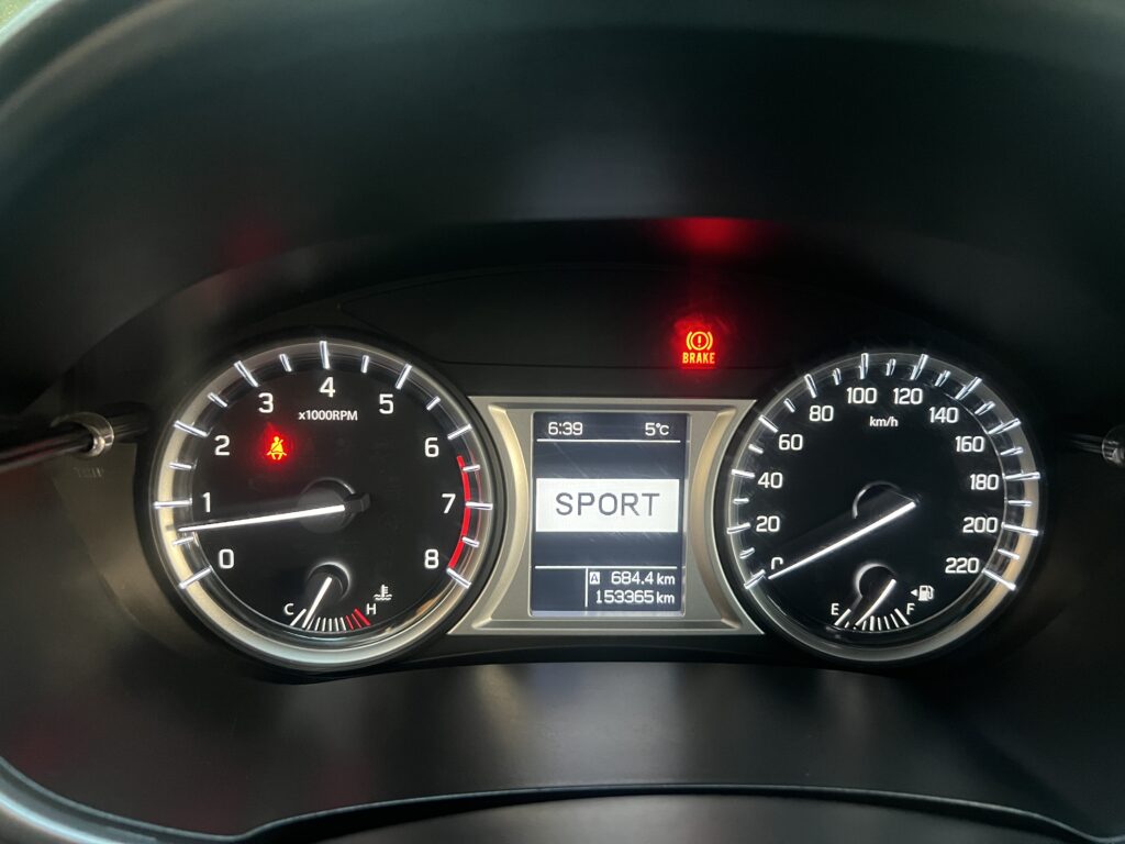 SUZUKI VITARA 1.6 120KM FULL SERWIS ASO 4x4 zero korozji - obrazek 91