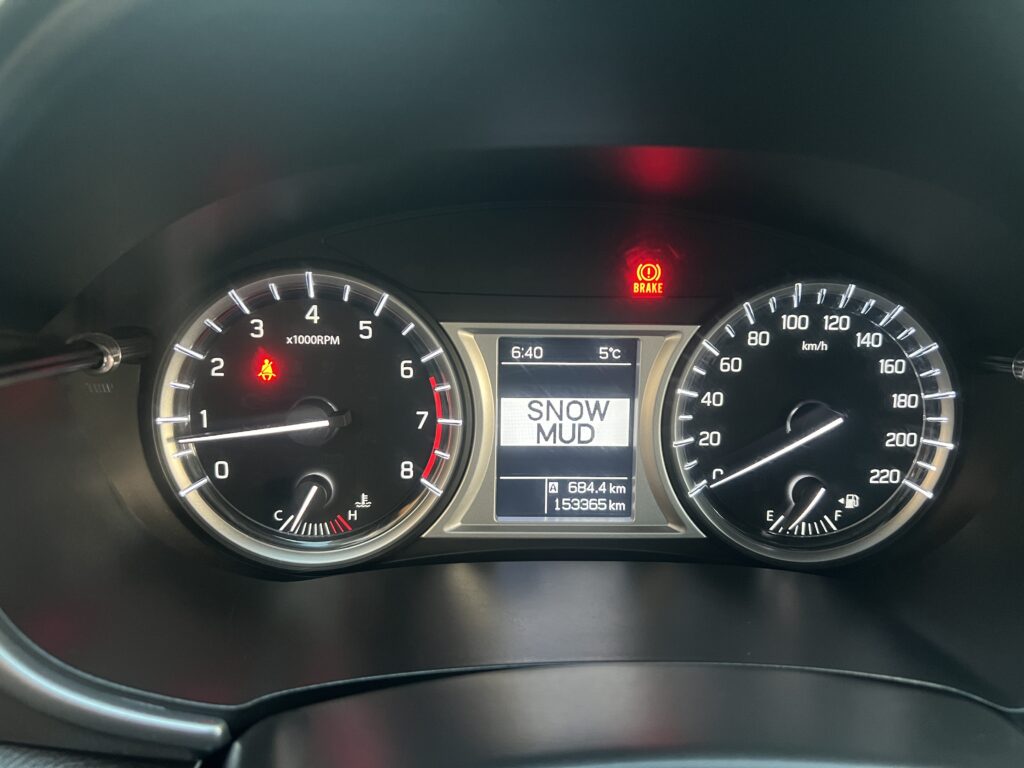 SUZUKI VITARA 1.6 120KM FULL SERWIS ASO 4x4 zero korozji - obrazek 92