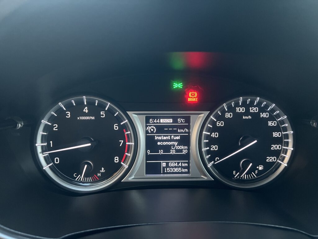 SUZUKI VITARA 1.6 120KM FULL SERWIS ASO 4x4 zero korozji - obrazek 98