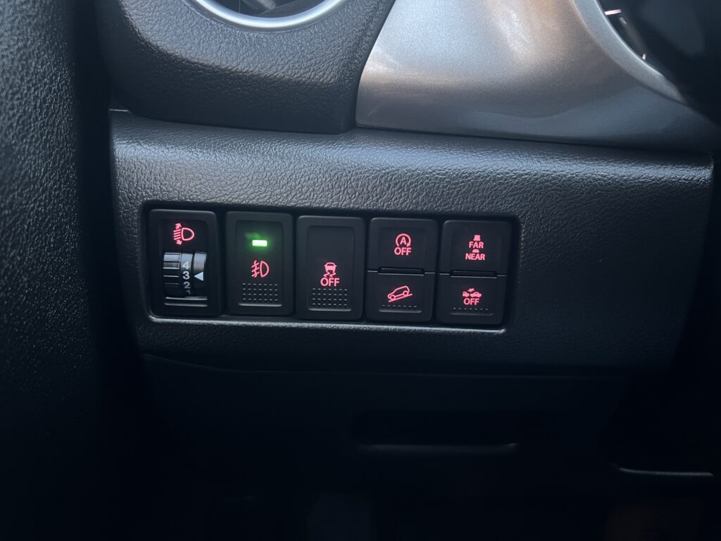 SUZUKI VITARA 1.6 120KM FULL SERWIS ASO 4x4 zero korozji - obrazek 97