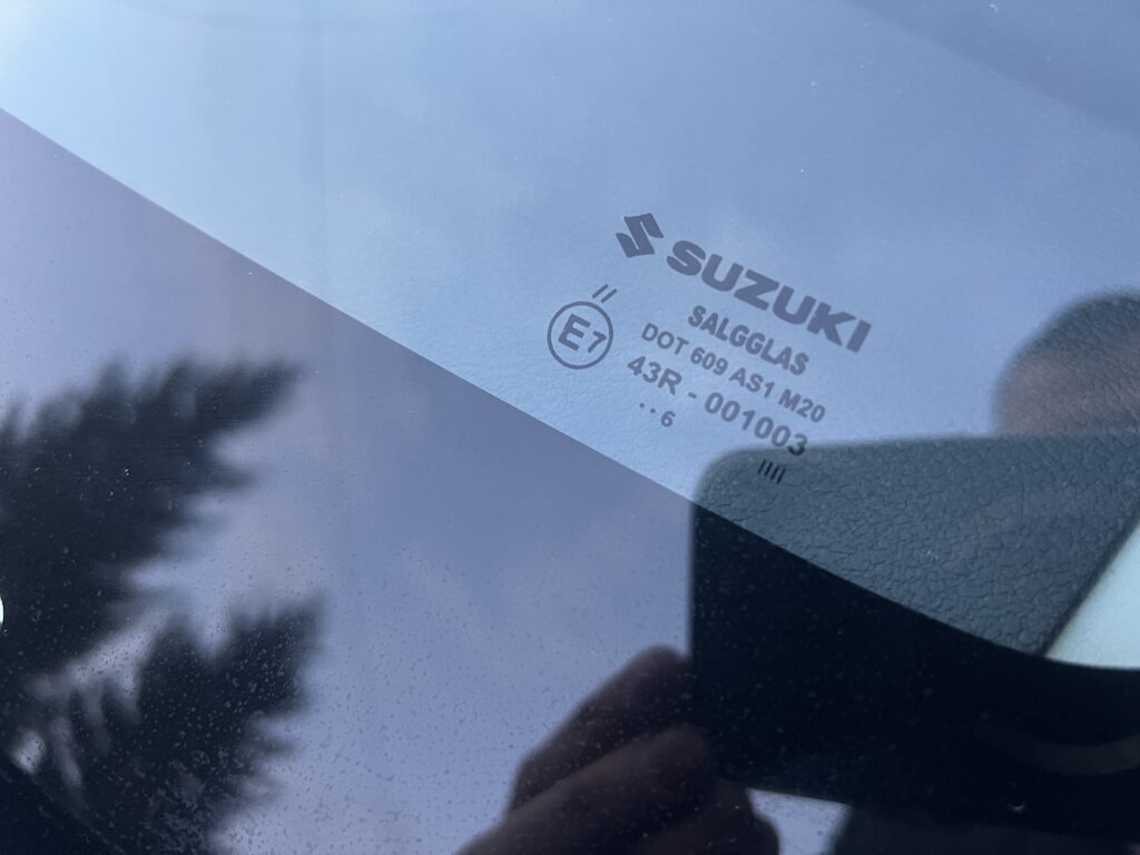 SUZUKI VITARA 1.6 120KM FULL SERWIS ASO 4x4 zero korozji - obrazek 106