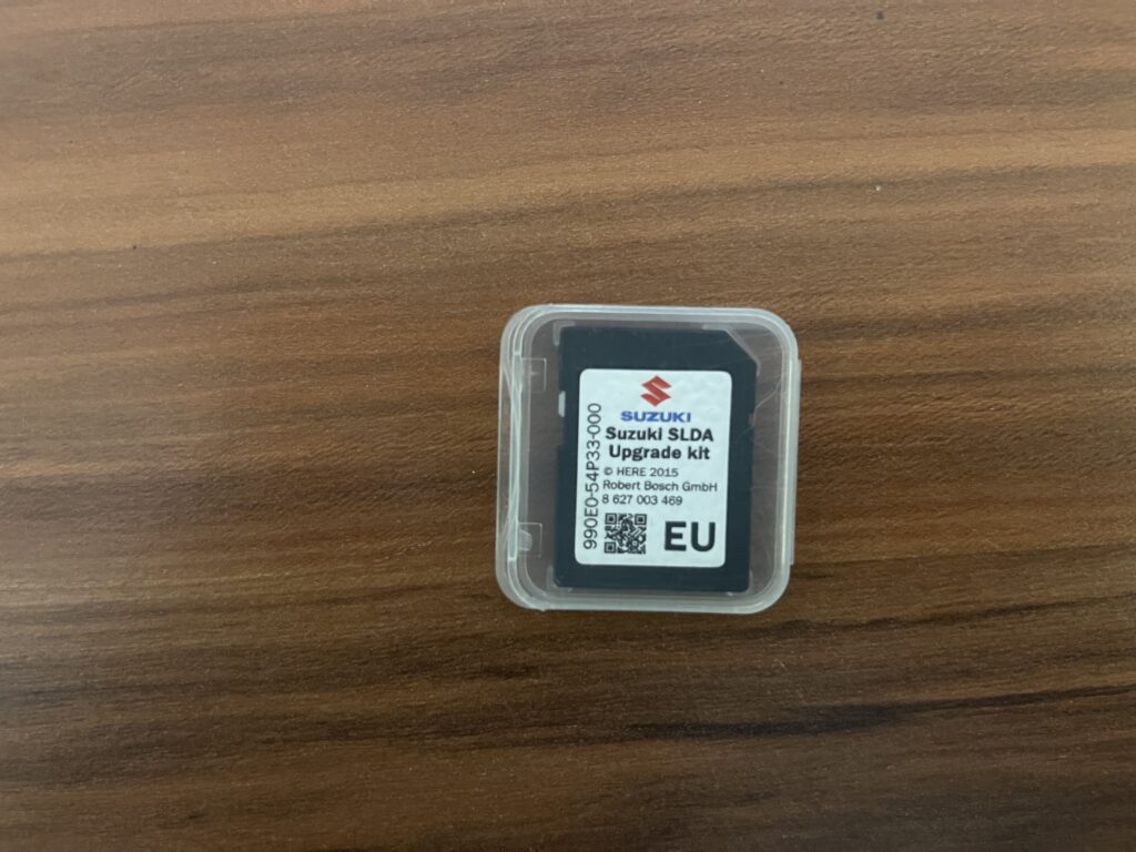 SUZUKI VITARA 1.6 120KM FULL SERWIS ASO 4x4 zero korozji - obrazek 116