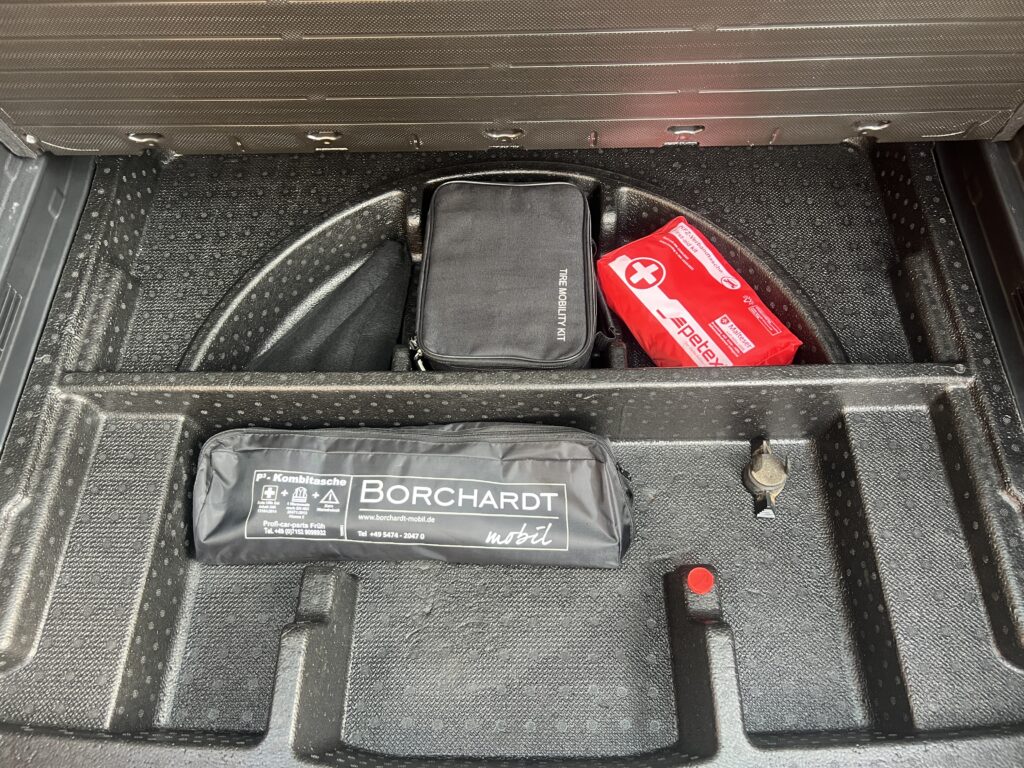 Hyundai Tucson 1.6gdi 132KM AUTO JAK FABRYCZNE NOWE !! - obrazek 11