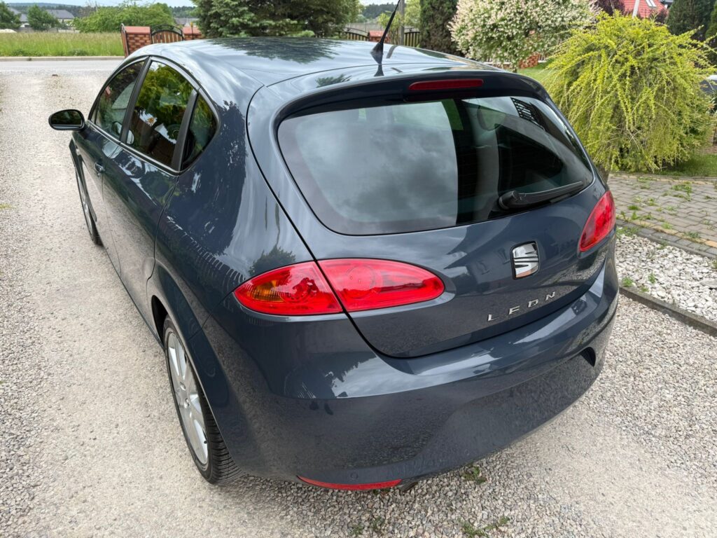Wkrótce w ofercie SEAT LEON JAK Z SALONU 1.6mpi - obrazek 7
