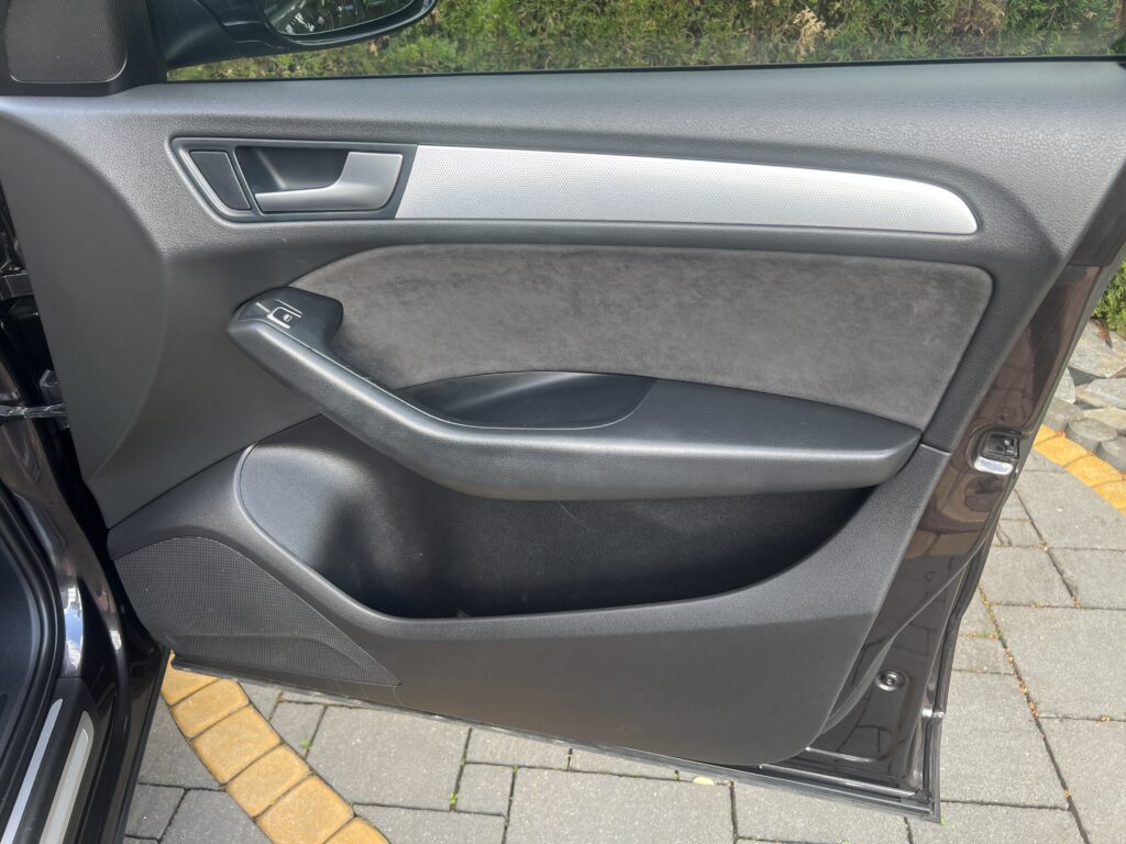 AUDI Q5 automat 4x4 stan idealny SALON POLSKA - obrazek 53
