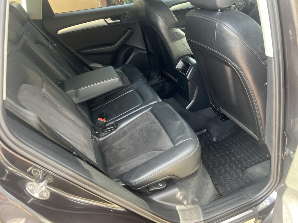 AUDI Q5 automat 4x4 stan idealny SALON POLSKA - obrazek 40