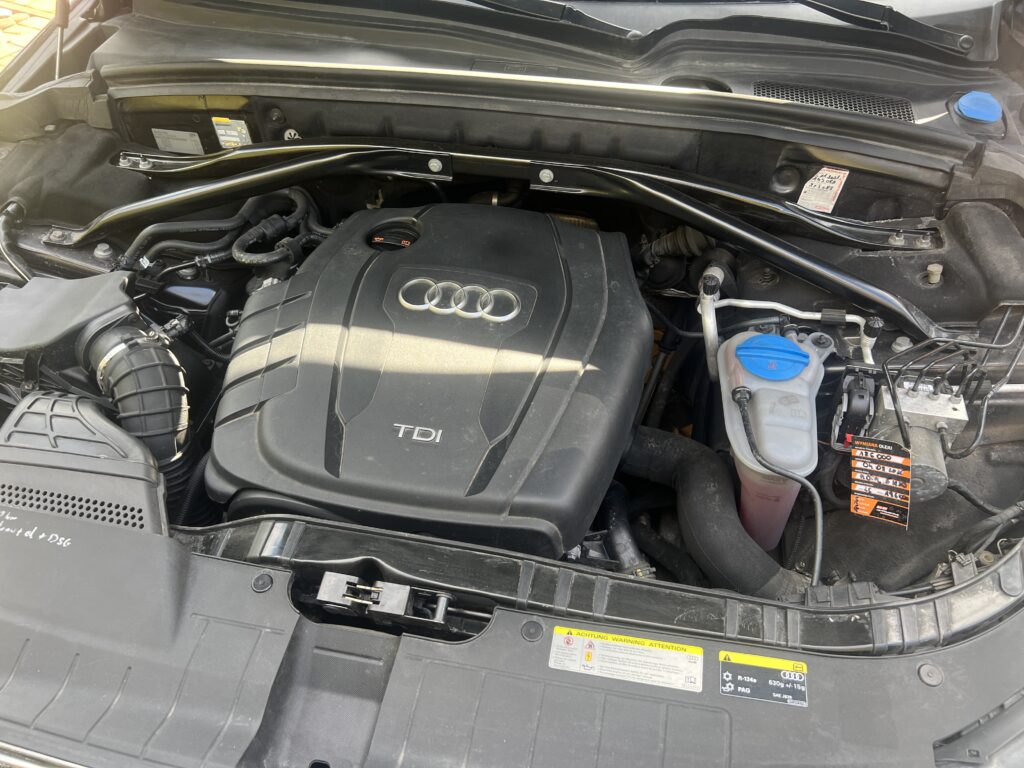 AUDI Q5 automat 4x4 stan idealny SALON POLSKA - obrazek 35