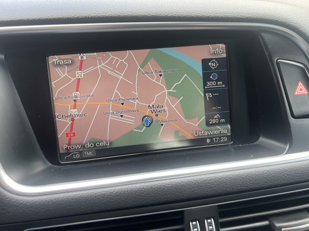 AUDI Q5 automat 4x4 stan idealny SALON POLSKA - obrazek 26