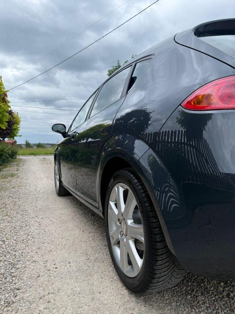 Wkrótce w ofercie SEAT LEON JAK Z SALONU 1.6mpi - obrazek 9