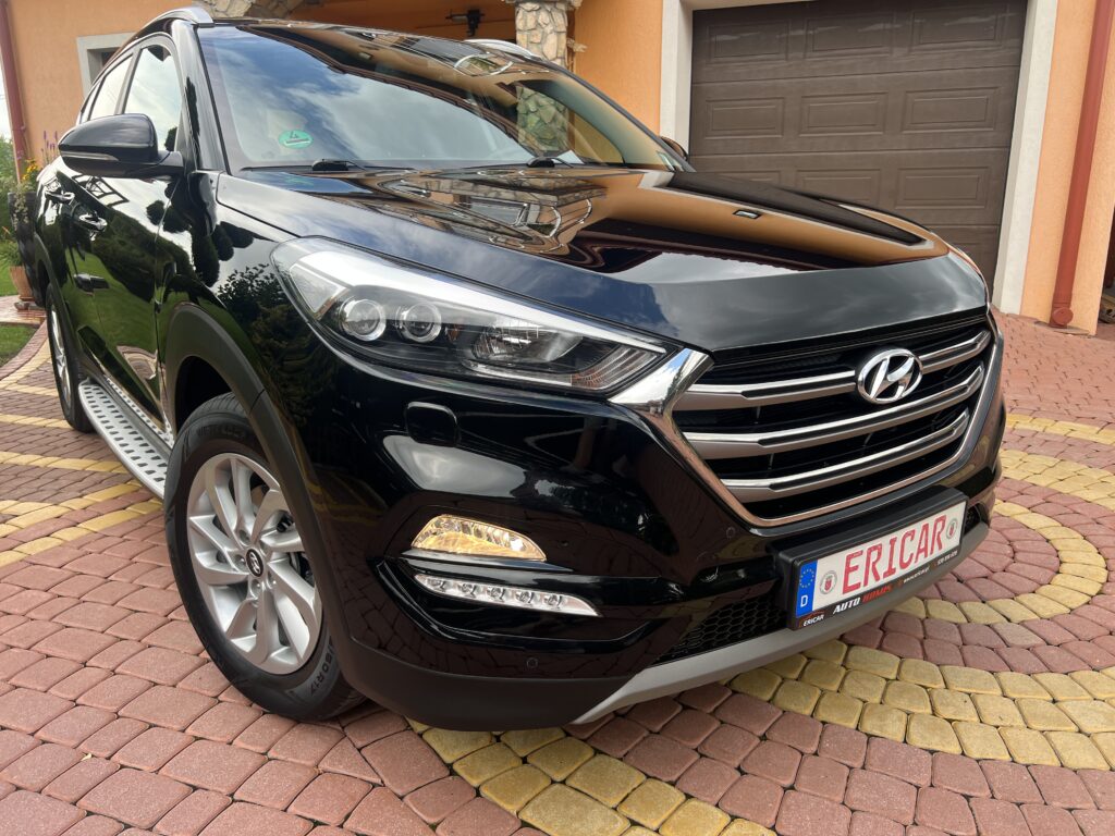 Tucson 1.6TURBO 4x4 automat AUTO JAK NOWE - obrazek 35