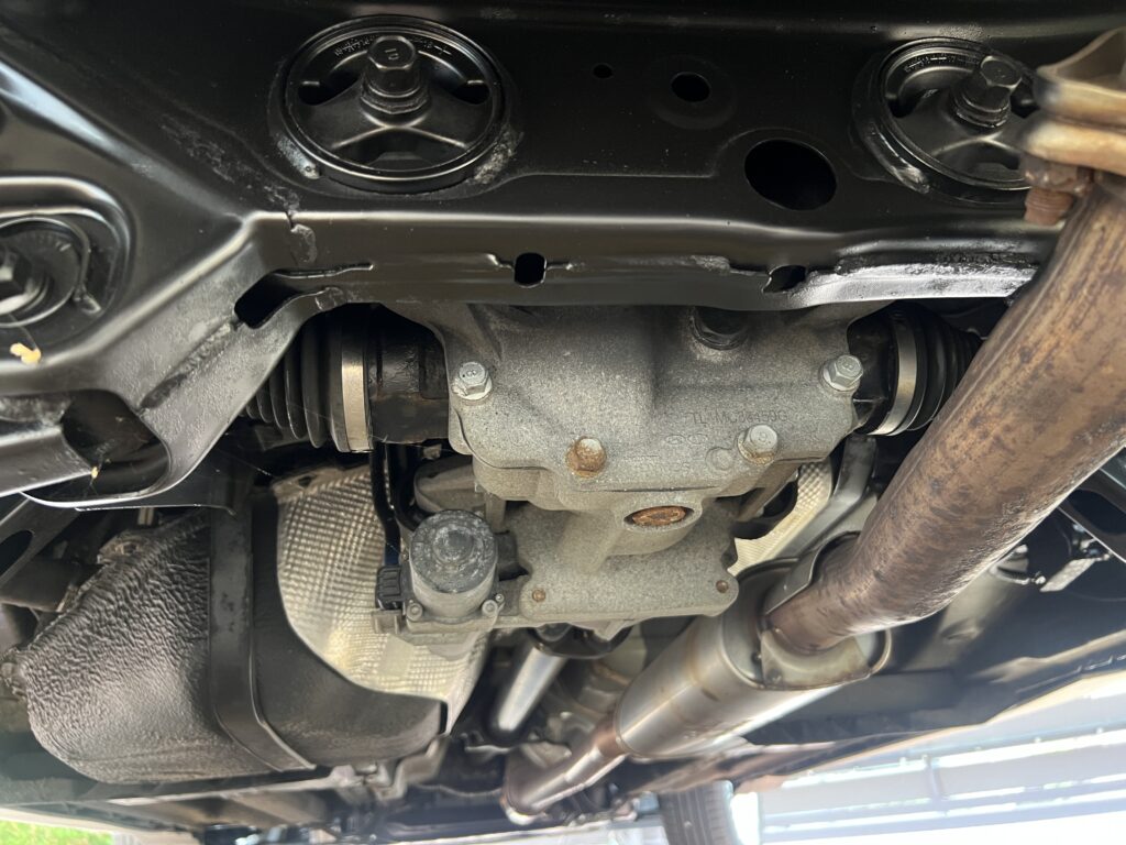 Tucson 1.6TURBO 4x4 automat AUTO JAK NOWE - obrazek 45