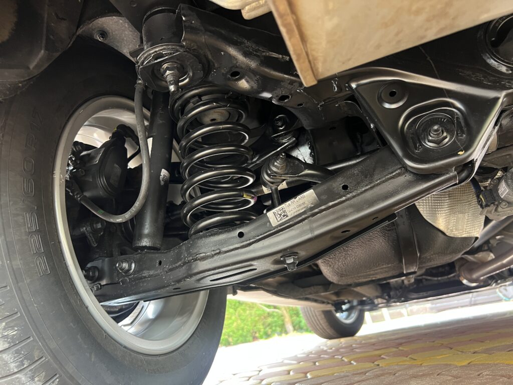 Tucson 1.6TURBO 4x4 automat AUTO JAK NOWE - obrazek 75