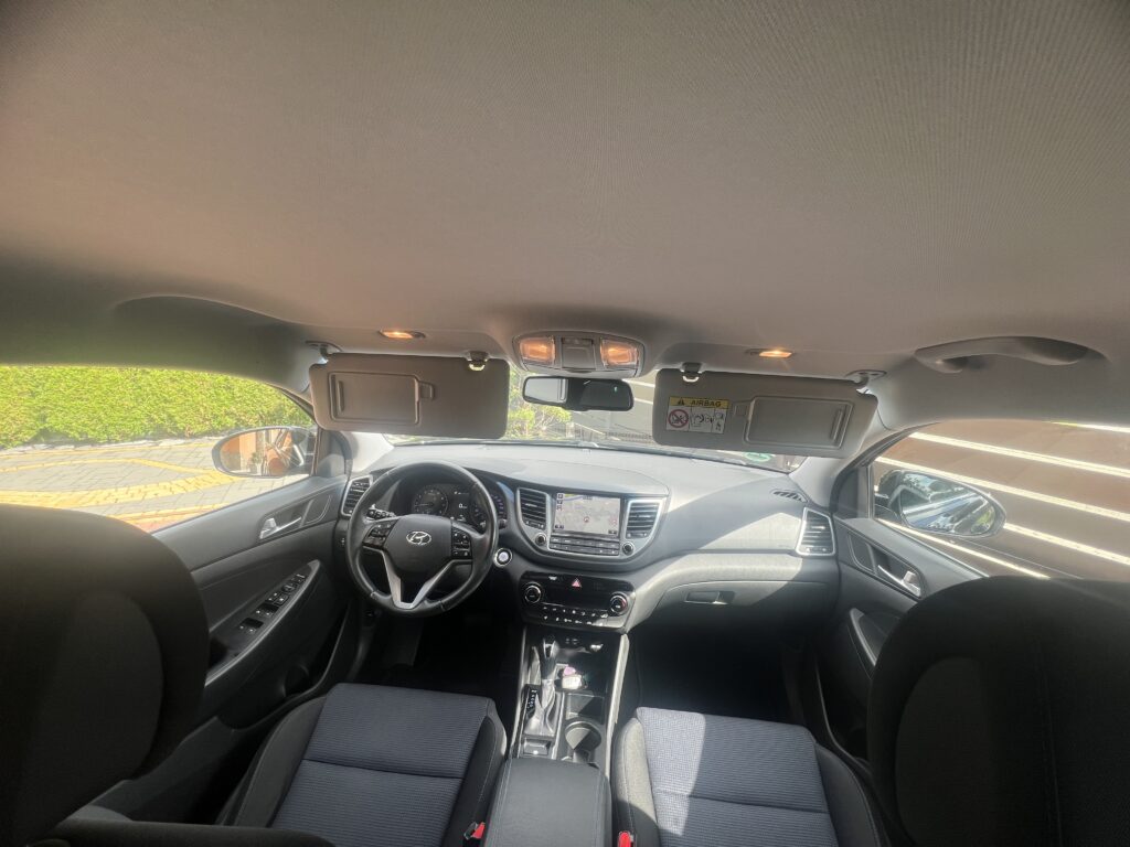 Tucson 1.6TURBO 4x4 automat AUTO JAK NOWE - obrazek 59