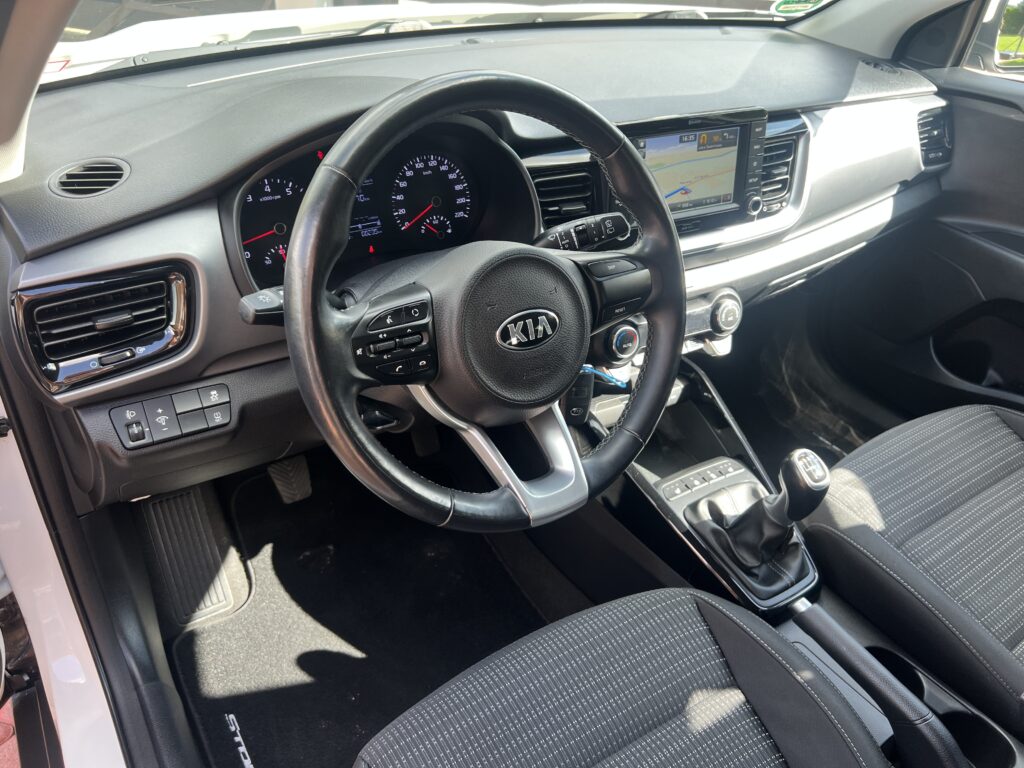 Kia STONIC 1.4 100KM 2018r przebieg 68 tys.km auto w ORYGINALE. - obrazek 23