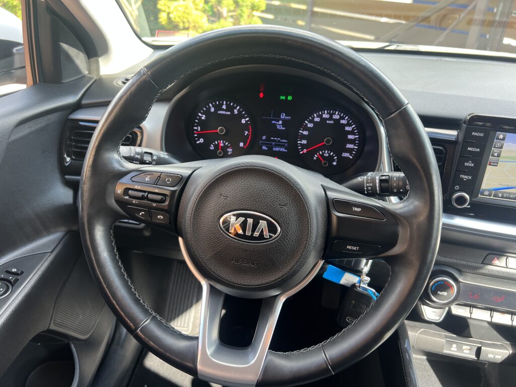 Kia STONIC 1.4 100KM 2018r przebieg 68 tys.km auto w ORYGINALE. - obrazek 33