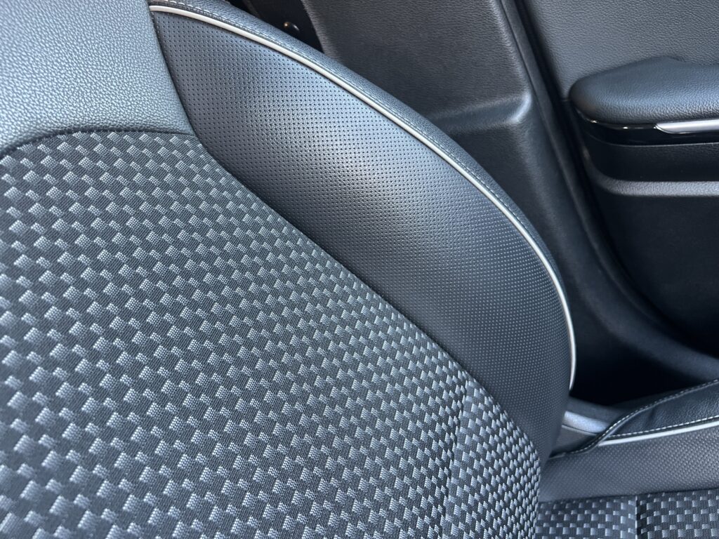 Kia Xceed 1.6 Turbo-gdi 204 KM AUTO W STANIE SALONOWYM FULL SERWIS ASO - obrazek 25