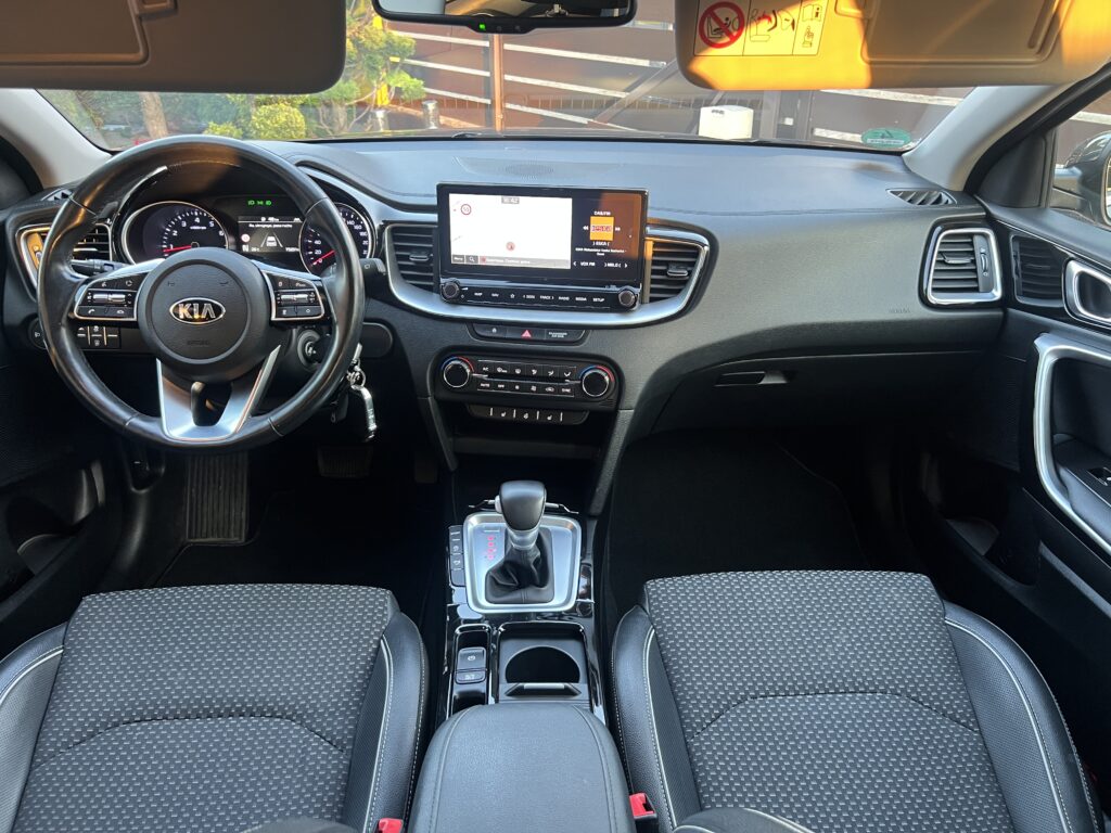 Kia Xceed 1.6 Turbo-gdi 204 KM AUTO W STANIE SALONOWYM FULL SERWIS ASO - obrazek 90