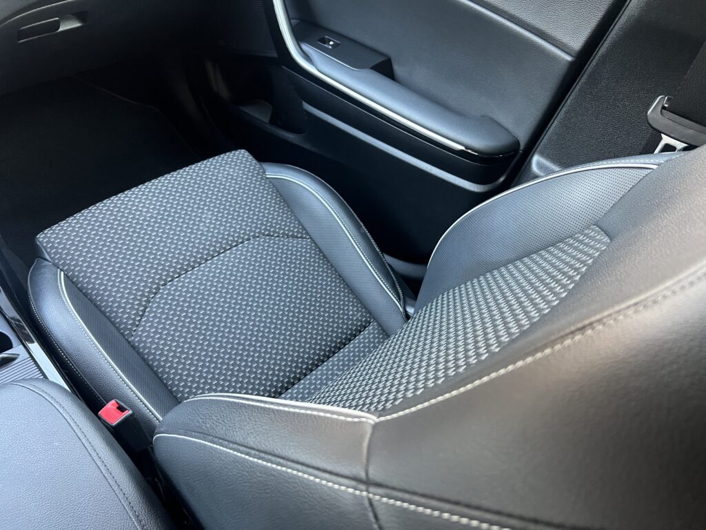 Kia Xceed 1.6 Turbo-gdi 204 KM AUTO W STANIE SALONOWYM FULL SERWIS ASO - obrazek 95