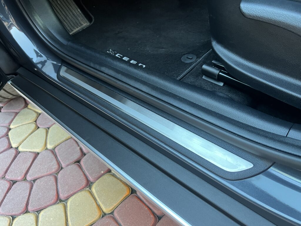 Kia Xceed 1.6 Turbo-gdi 204 KM AUTO W STANIE SALONOWYM FULL SERWIS ASO - obrazek 98