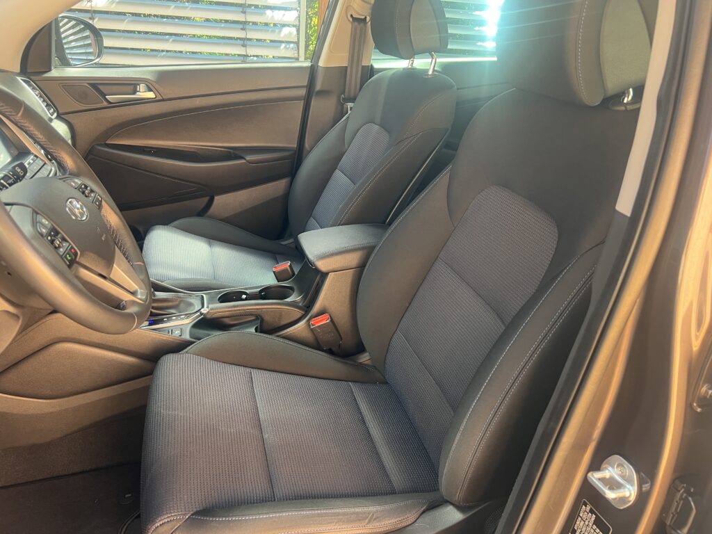 Hyundai Tucson 1.6 T-gdi 177 KM automat 2018r - obrazek 48