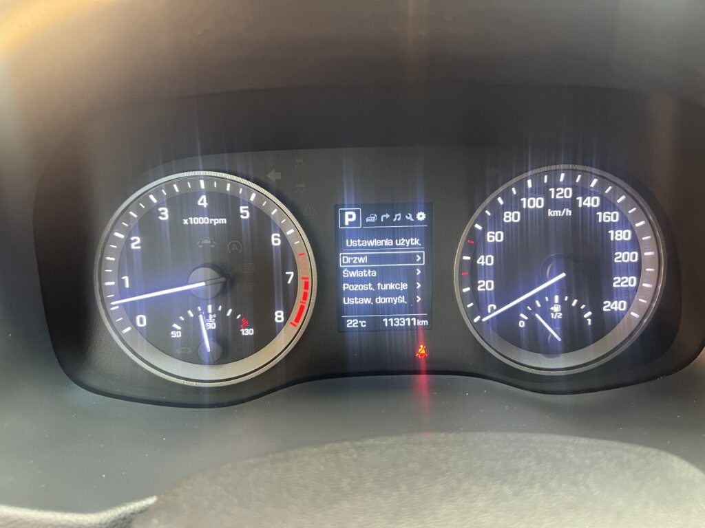 Hyundai Tucson 1.6 T-gdi 177 KM automat 2018r - obrazek 24